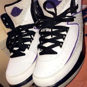 Air Jordan Retro 2 GS